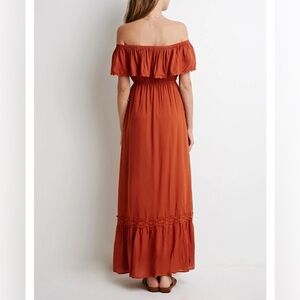 FOREVER 21 Size Small Rust Orange Rayon Top Off-the- Shoulders